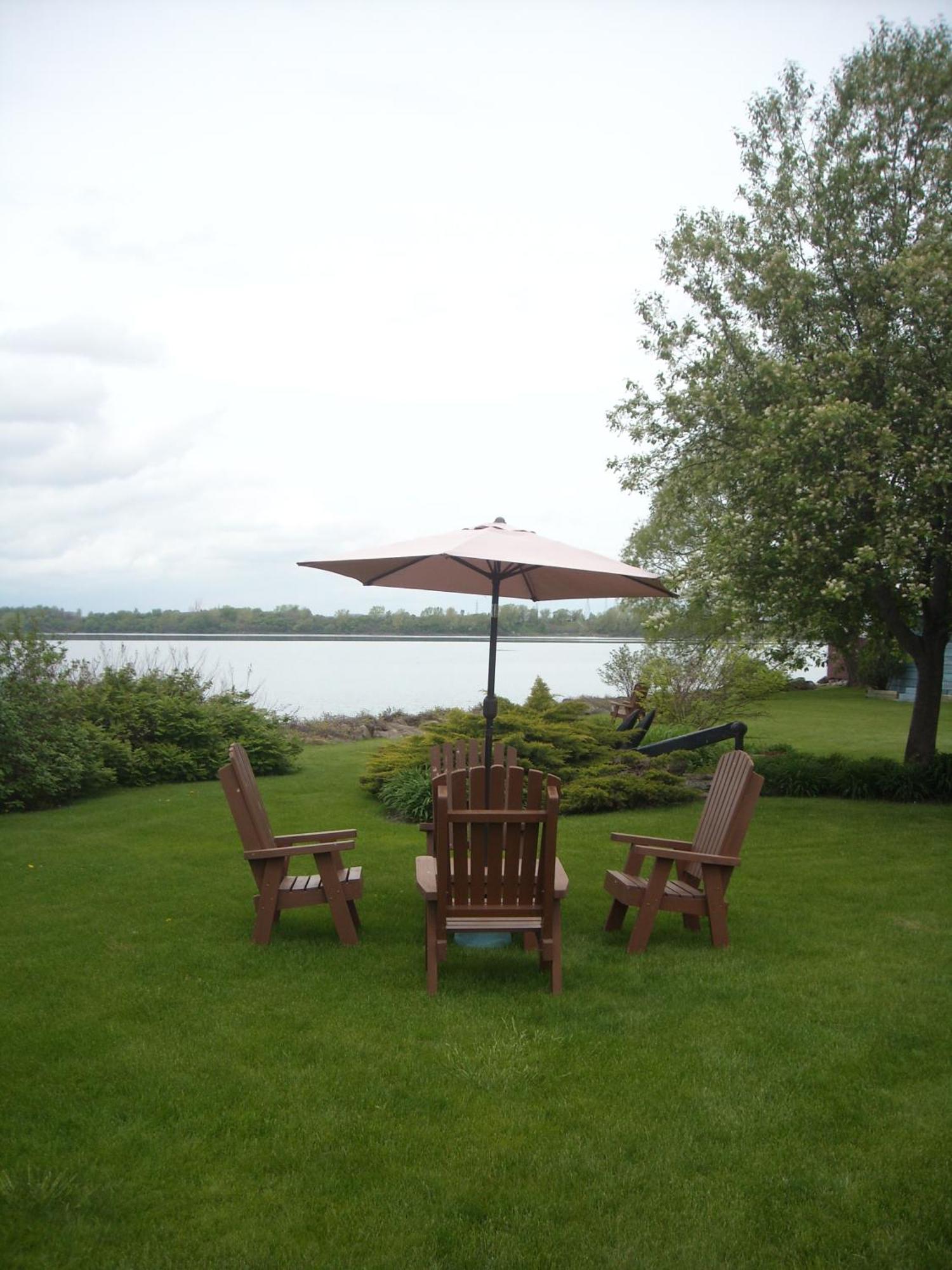 Hotel Oasis Lac St-Louis Salaberry-de-Valleyfield Exterior photo